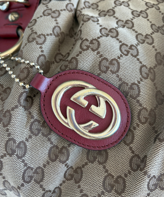 GUCCI SUKEY CANVAS BAG