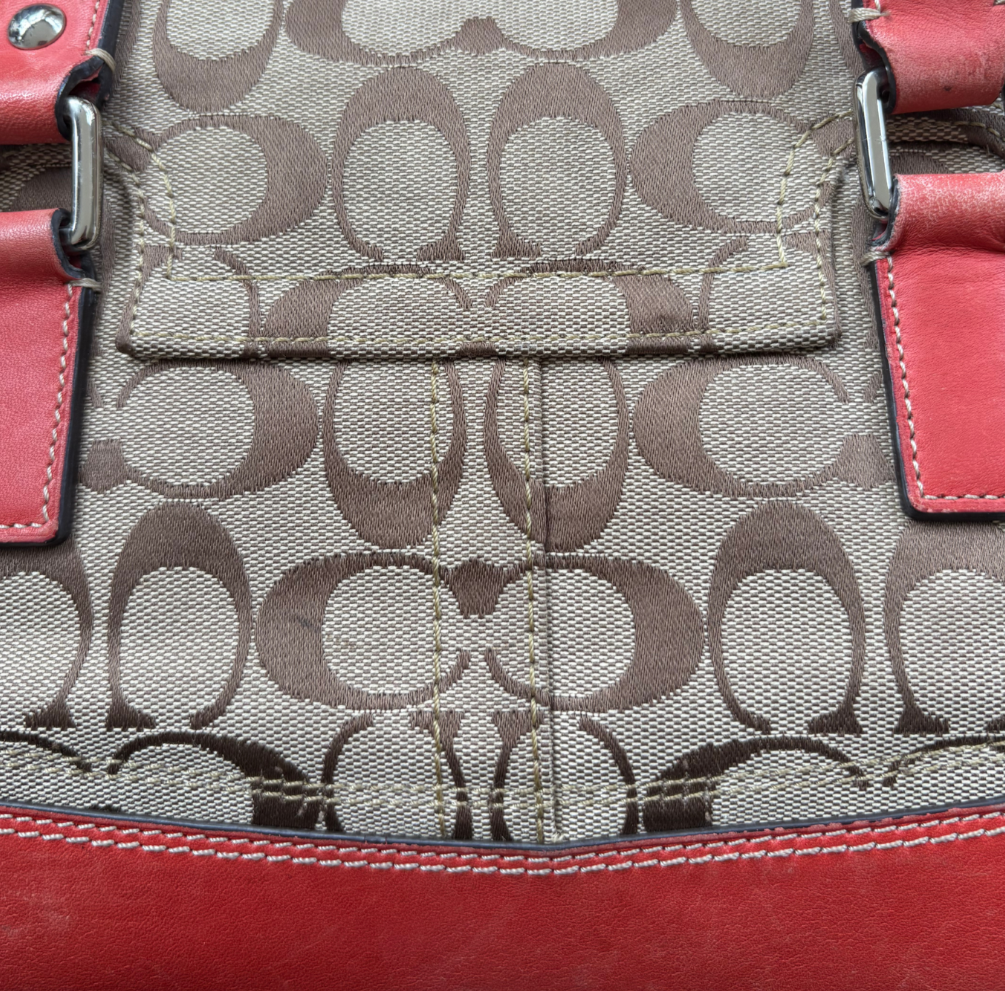 COACH 2008 SIGNATURE SUFFLETTE HANDBAG